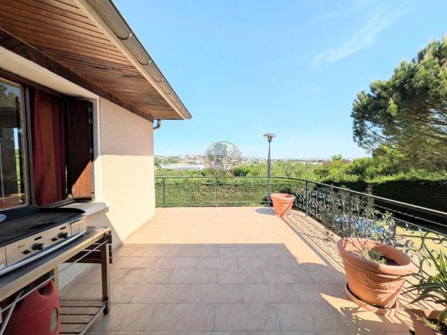 Maison 5 pièces 143 m²