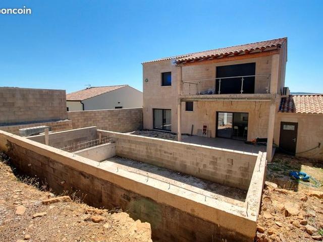 Maison 5 pièces 143 m²