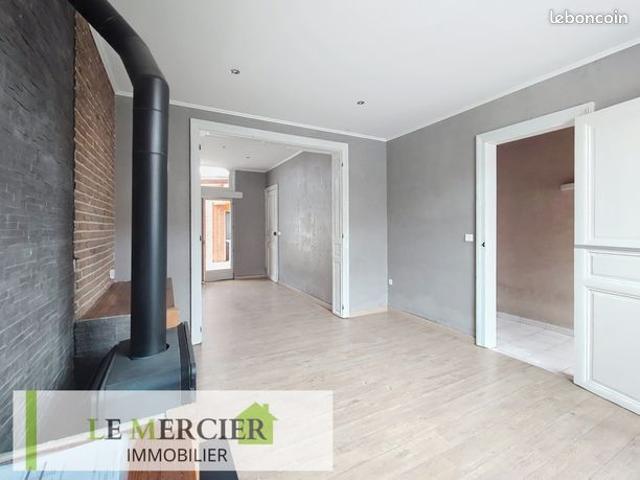 Maison 5 pièces 143 m²