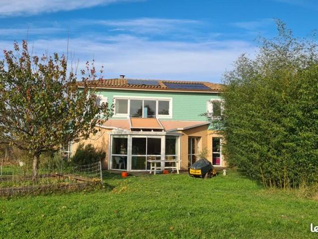 Maison 5 pièces 143 m²