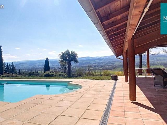 Maison 5 pièces 143 m²