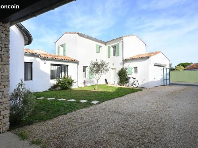 Maison 5 pièces 143 m²