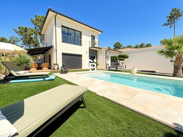 Maison 5 pièces 143 m²