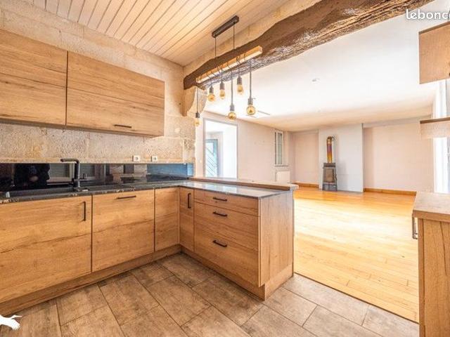 Maison 5 pièces 154 m²