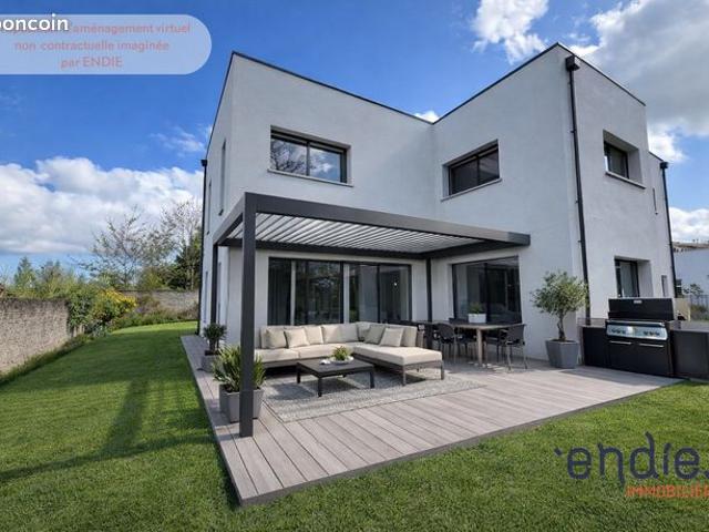 Maison 5 pièces 154 m²