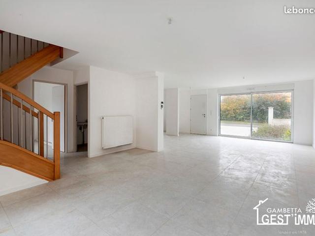 Maison 5 pièces 154 m²