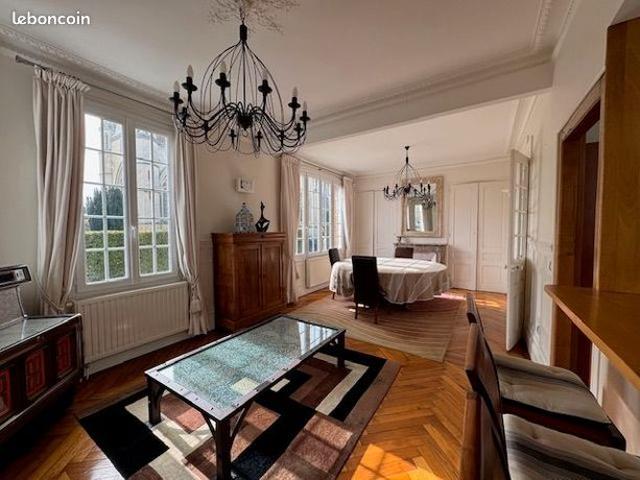 Maison 5 pièces 154 m²