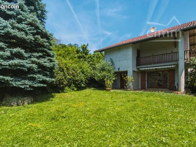 Maison 5 pièces 154 m²