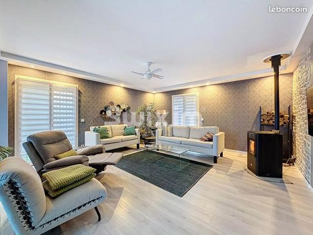 Maison 5 pièces 154 m²