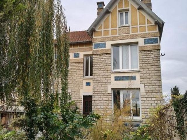 Maison 5 pièces 154 m²