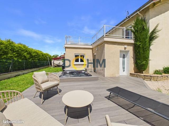 Maison 5 pièces 154 m²
