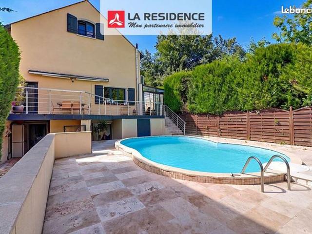 Maison 5 pièces 154 m²