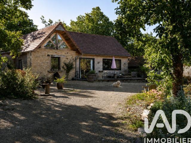 Maison 5 pièces 154 m²
