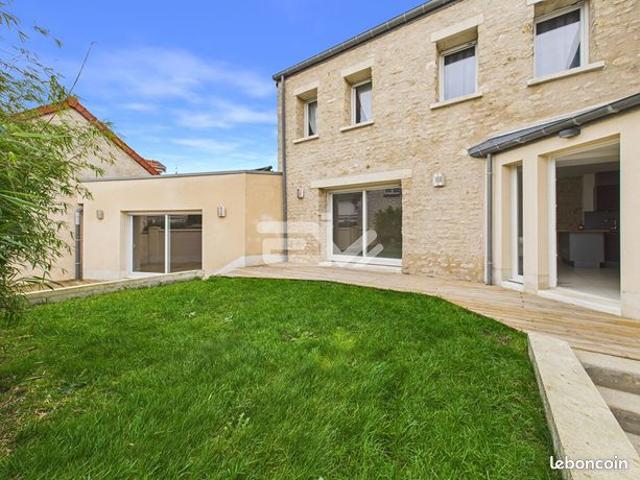 Maison 5 pièces 154 m²