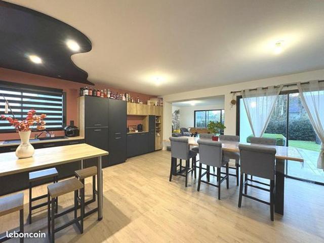 Maison 5 pièces 154 m²