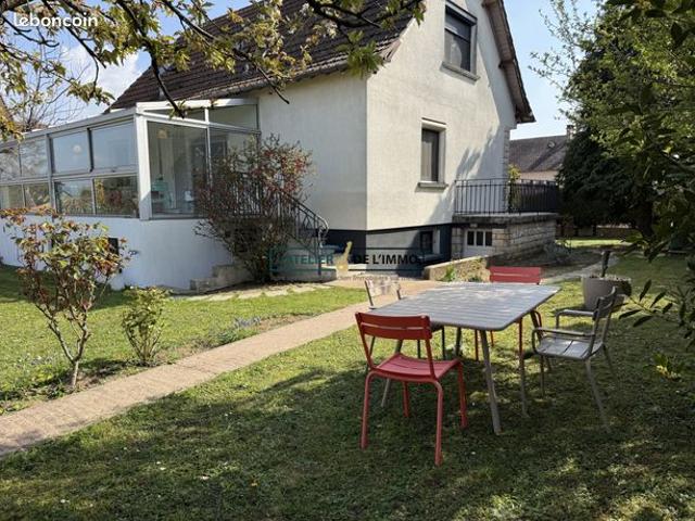 Maison 5 pièces 154 m²