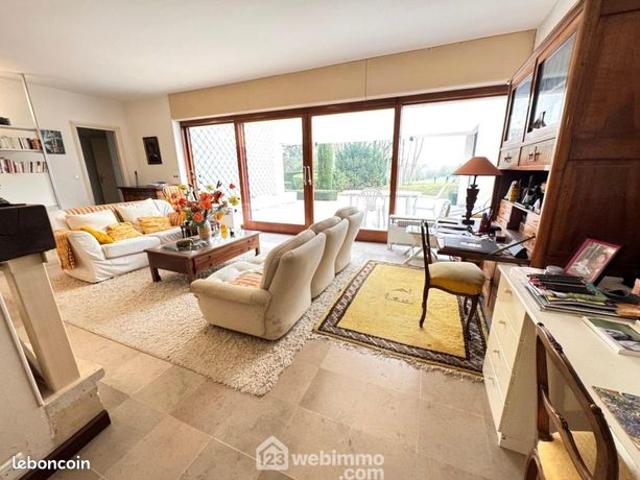 Maison 5 pièces 154 m²
