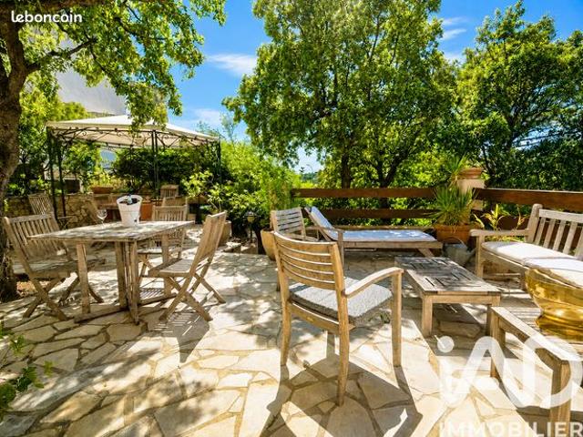 Maison 5 pièces 155 m²