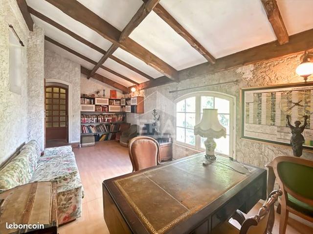 Maison 5 pièces 155 m²
