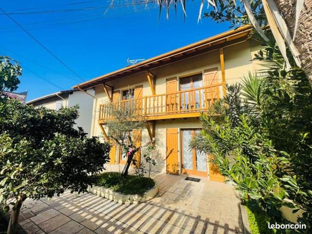 Maison 5 pièces 155 m²