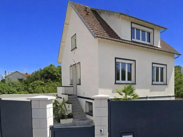 Maison 5 pièces 155 m²