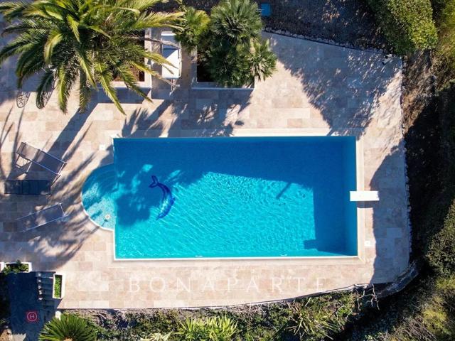 Maison 5 pièces 155 m²