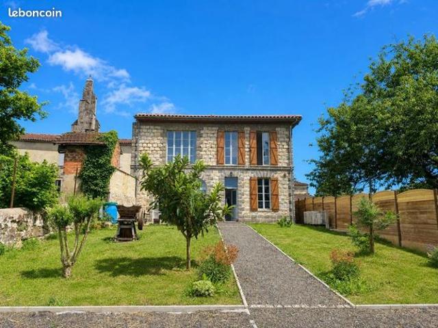 Maison 5 pièces 155 m²