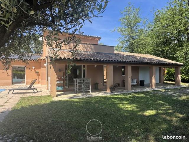 Maison 5 pièces 155 m²