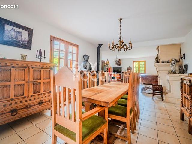 Maison 5 pièces 155 m²