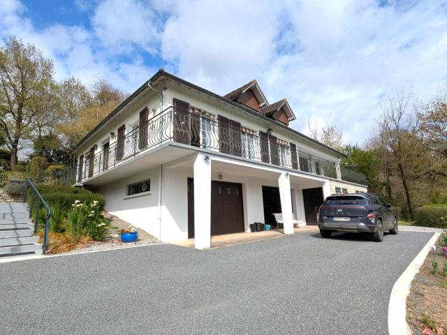Maison 5 pièces 155 m²