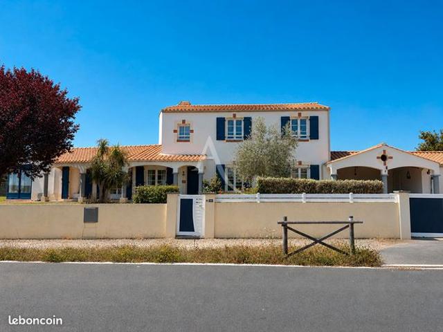Maison 5 pièces 155 m²