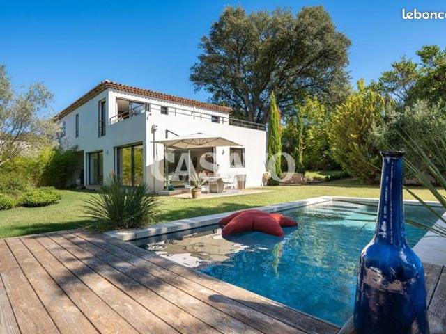 Maison 5 pièces 155 m²