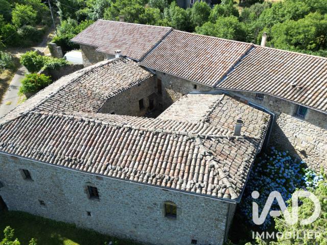 Maison 5 pièces 155 m²