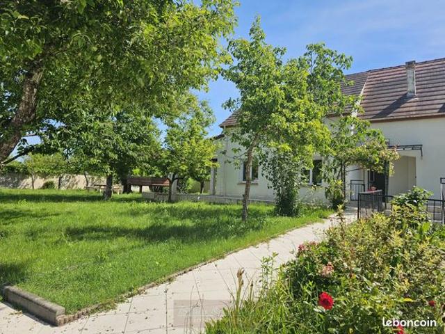 Maison 5 pièces 155 m²