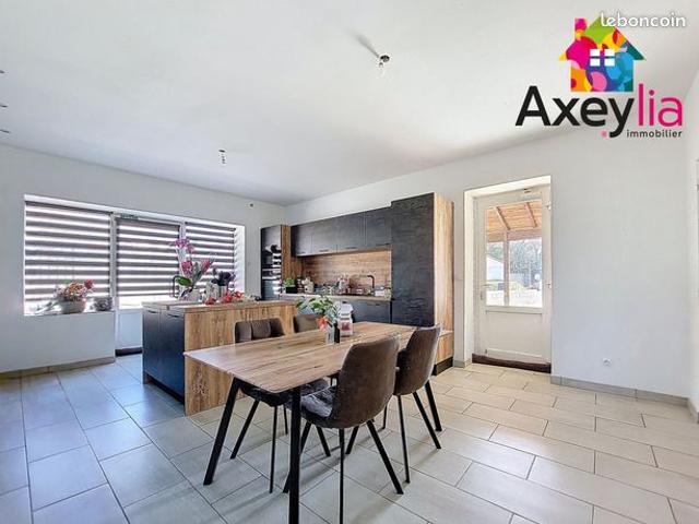 Maison 5 pièces 155 m²