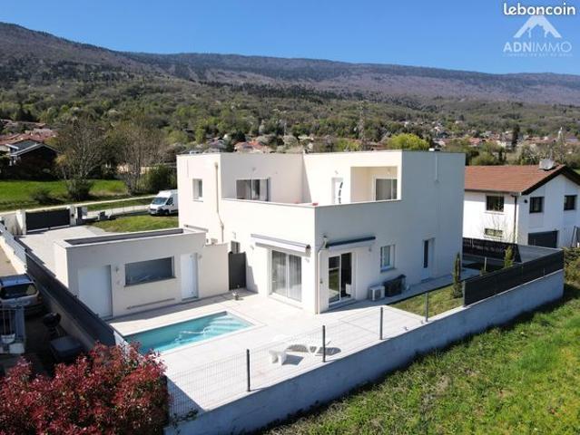 Maison 5 pièces 155 m²