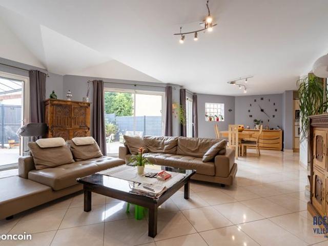 Maison 5 pièces 155 m²