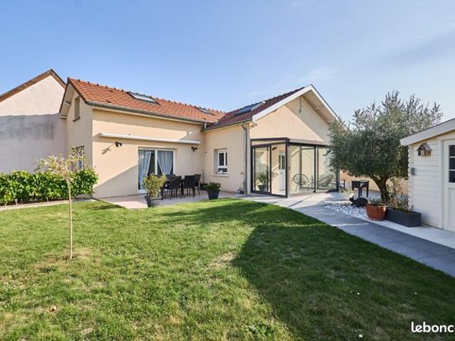 Maison 5 pièces 155 m²