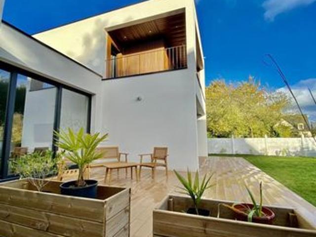 Maison 5 pièces 155 m²