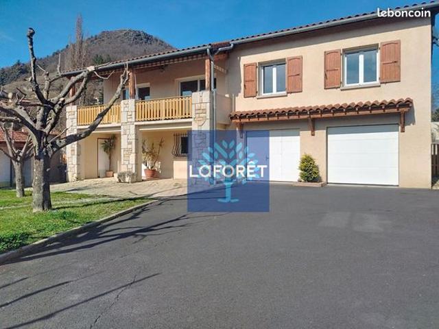 Maison 5 pièces 155 m²