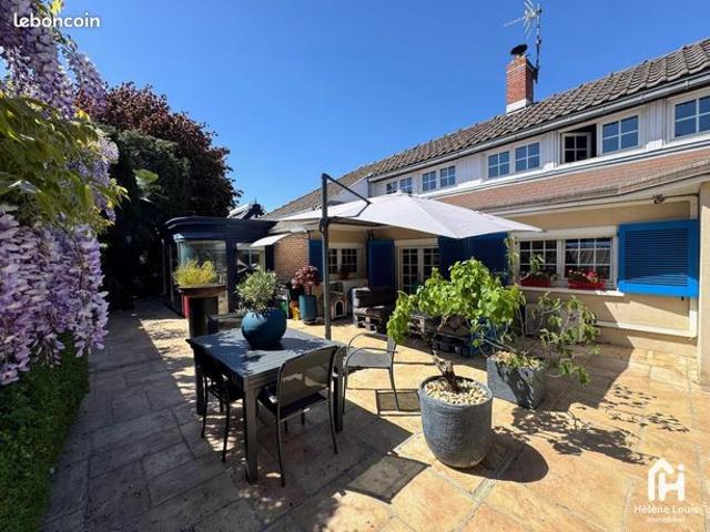 Maison 5 pièces 155 m²