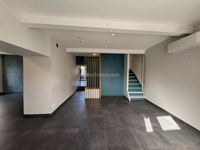 Maison 5 pièces, 155 m² à louer à La Bâtie Montgascon 38110