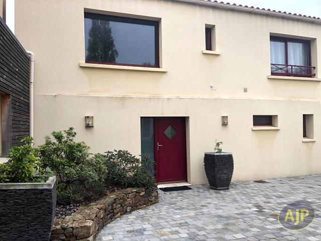 Maison 5 pièces, 155 m² à louer à Le Loroux Bottereau 44430