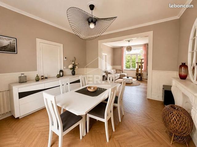 Maison 5 pièces 156 m²