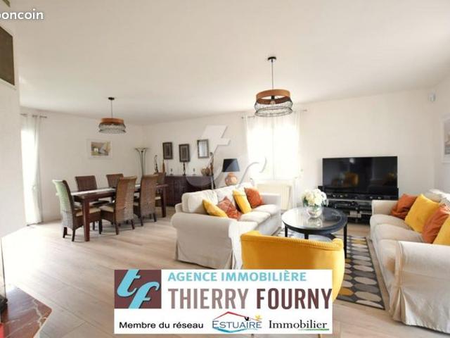 Maison 5 pièces 156 m²