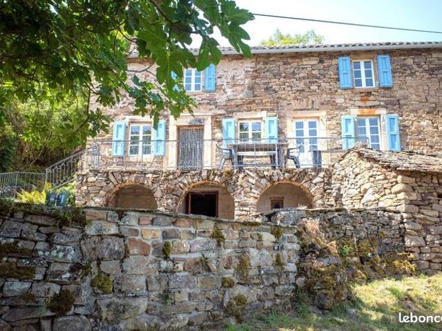 Maison 5 pièces 156 m²