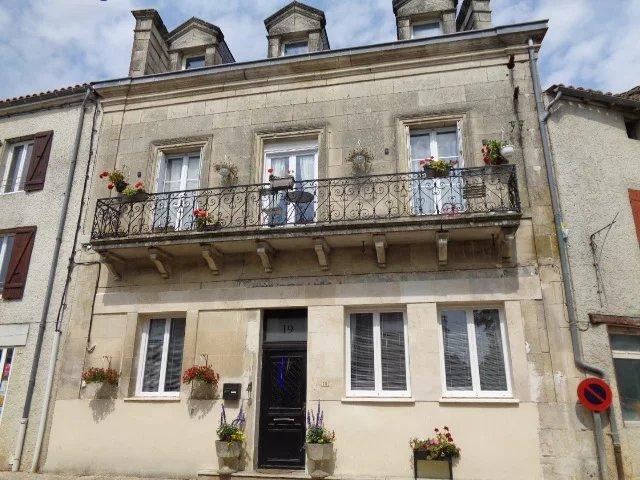 Maison 5 pièces 156 m²