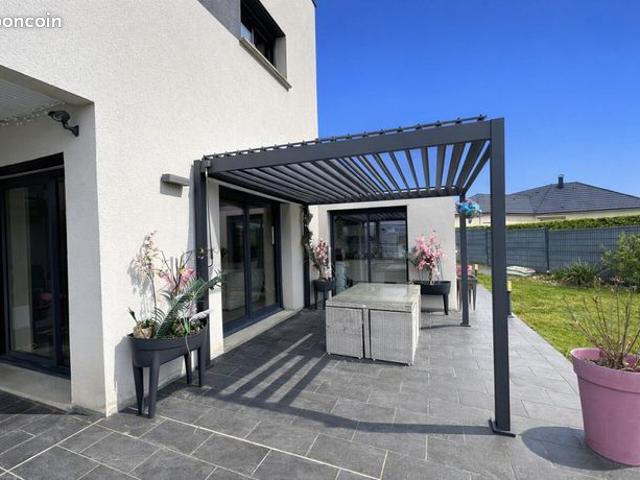 Maison 5 pièces 156 m²