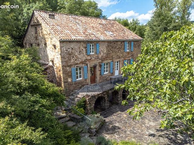 Maison 5 pièces 156 m²
