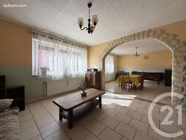 Maison 5 pièces 156 m²